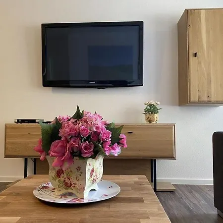 Idylle In Het Zwarte Woud بيت للعطل